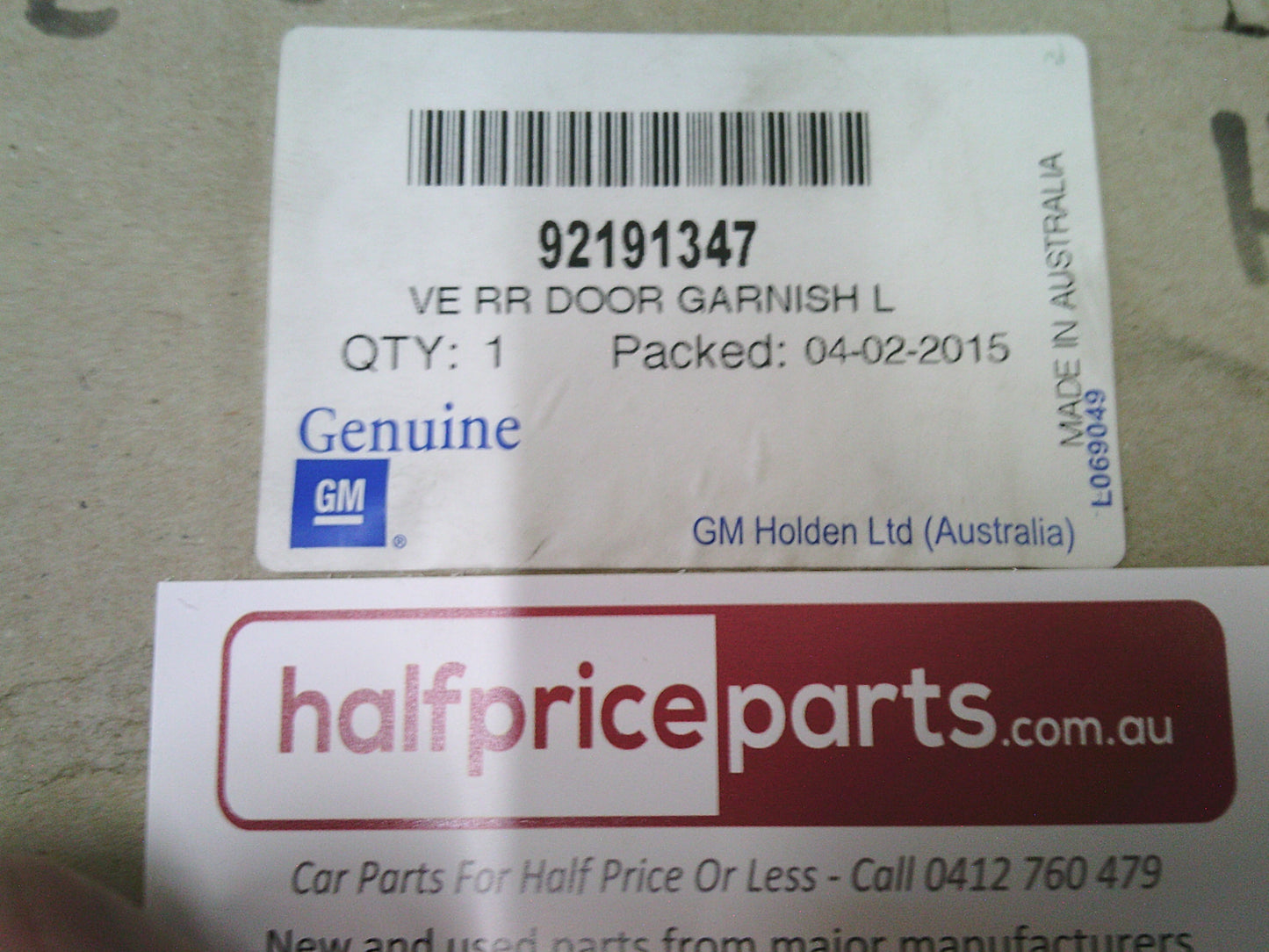 Holden VE Commodore Sedan Genuine Left Hand Rear Window Frame Garnish Trim (Black) New Part
