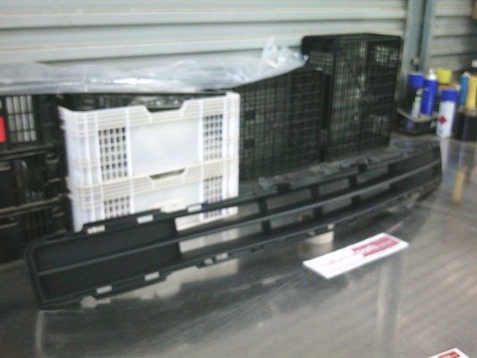 Holden Calais / Monaro Lower Bumper Grille W/O Fog Lights - New Part