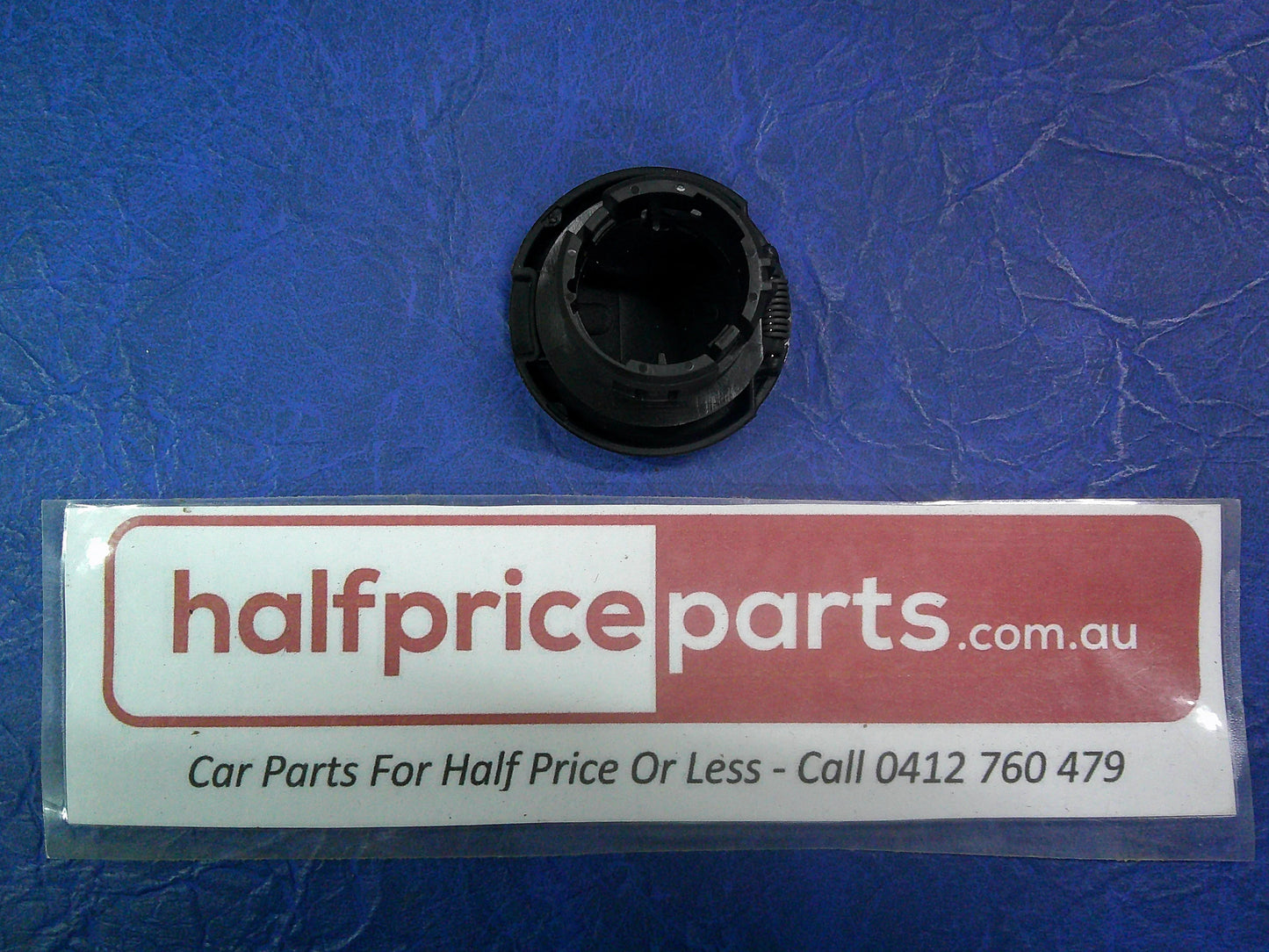 Holden CG Captiva Genuine Accessory 12V Power Receptacle Retainer New Part