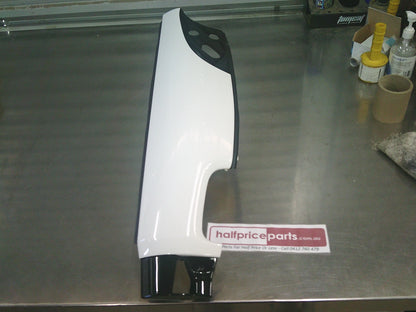 ISUZU FVR FTR Genuine Front Right Side Cornel Body Panel (Factory White) New Part