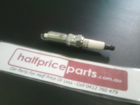 Champion Spark Plug Suits Chrysler/Dodge/Jeep New Part