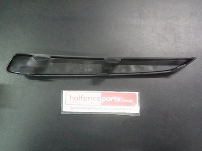 Holden Astra H Genuine Right Hand Front Bumper Trim New Part