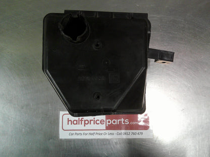 Holden VE/VF V6/V8 Commodore Genuine Radiator Overflow Expansion Tank Used VGC