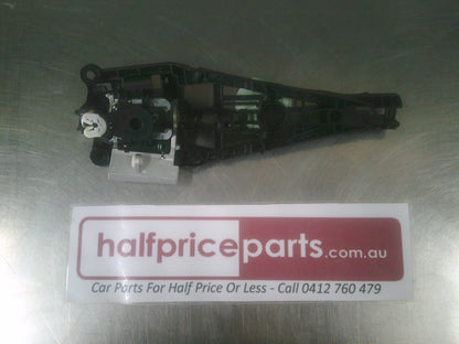 Holden TM Barina Genuine Right Hand Front Outer Door Handle New Part
