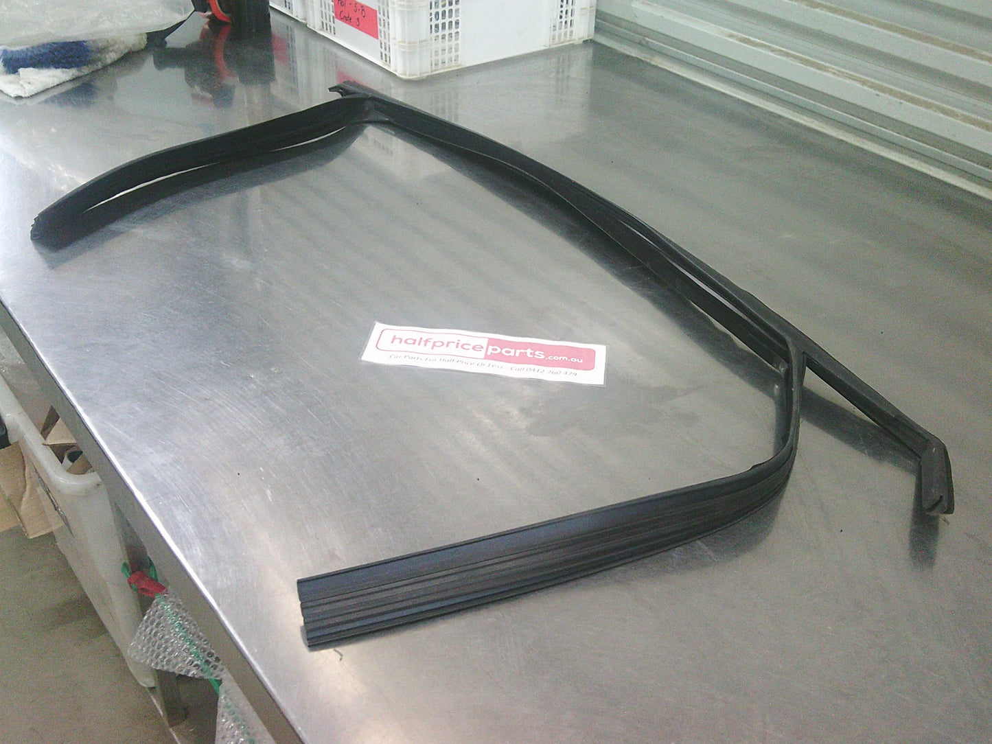 Holden JG Cruze Genuine Front Right Hand Door Glass Weatherstrip New Part