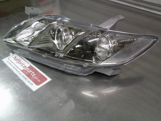 Toyota Camry ACV40 Genuine Left Hand Front Head Light Assembly New Part