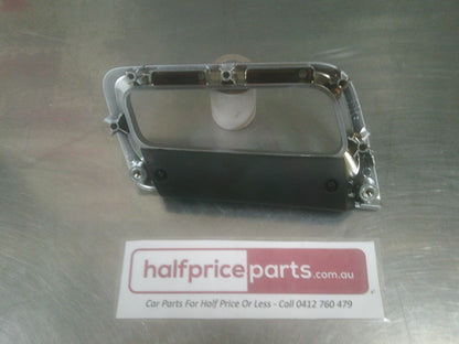Holden CG Captiva Genuine Interior Right Hand Front Door Handle New Part