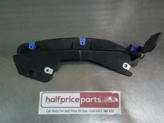 Holden JH Cruze Genuine Right Hand Lower Headlight Mounting Bracket New Part