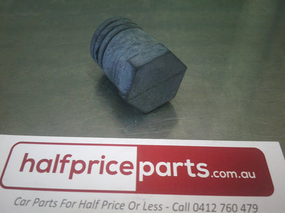 Holden Monaro Genuine Rear Compartment Lid Rubber - New Part