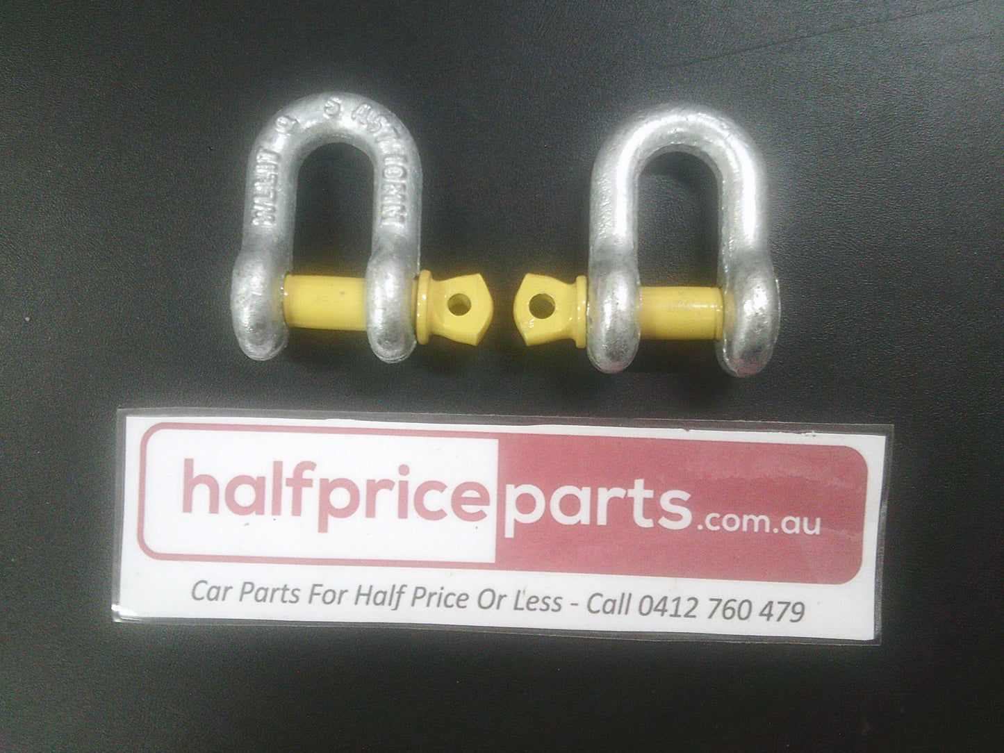 Holden Genuine Towing "D" Shackles - Pair New Part