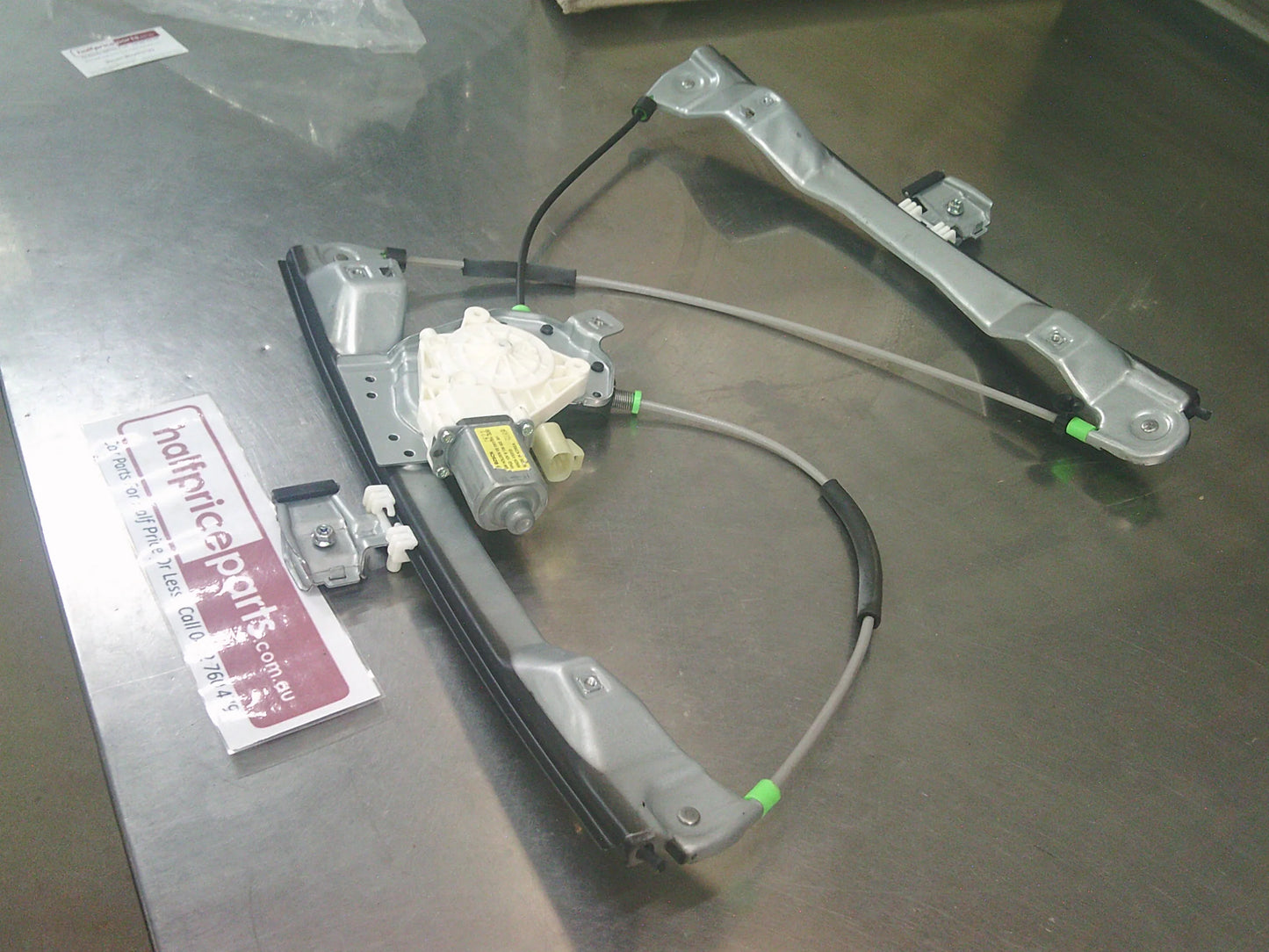 Holden VE Commodore Berlina/VE Ute Genuine Right Hand Front Electric Window Regulator With Motor New Part