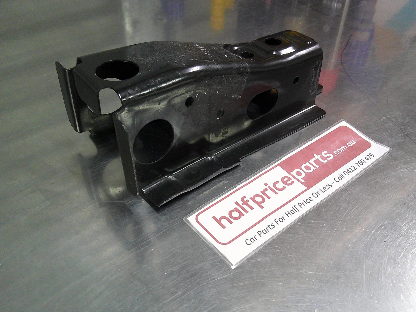 Holden Astra K Genuine Front End Support Engine Compartment Bracket New Part