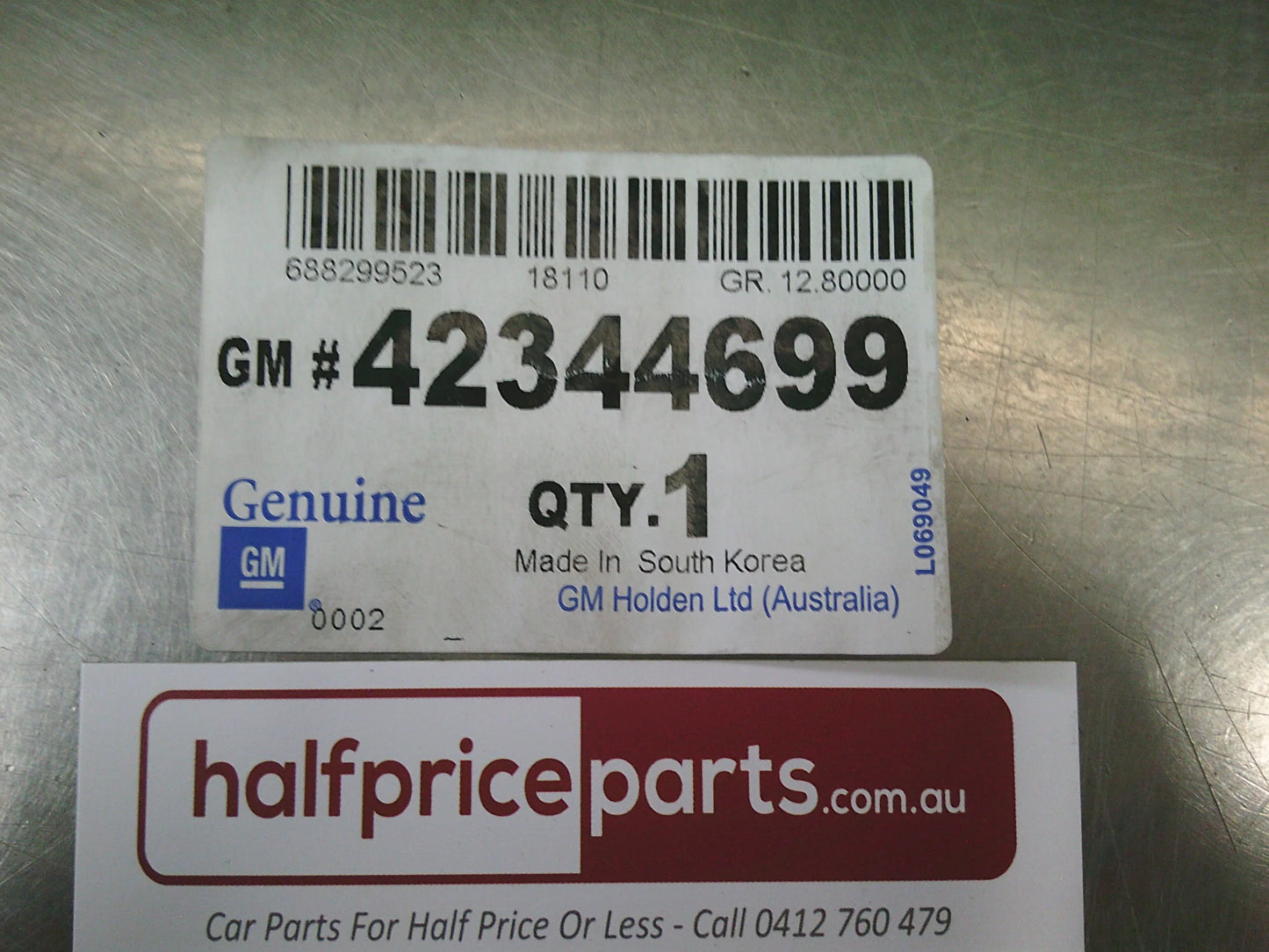 Holden CG Captiva Genuine Left Hand Front Windscreen Front Cowling - New Part