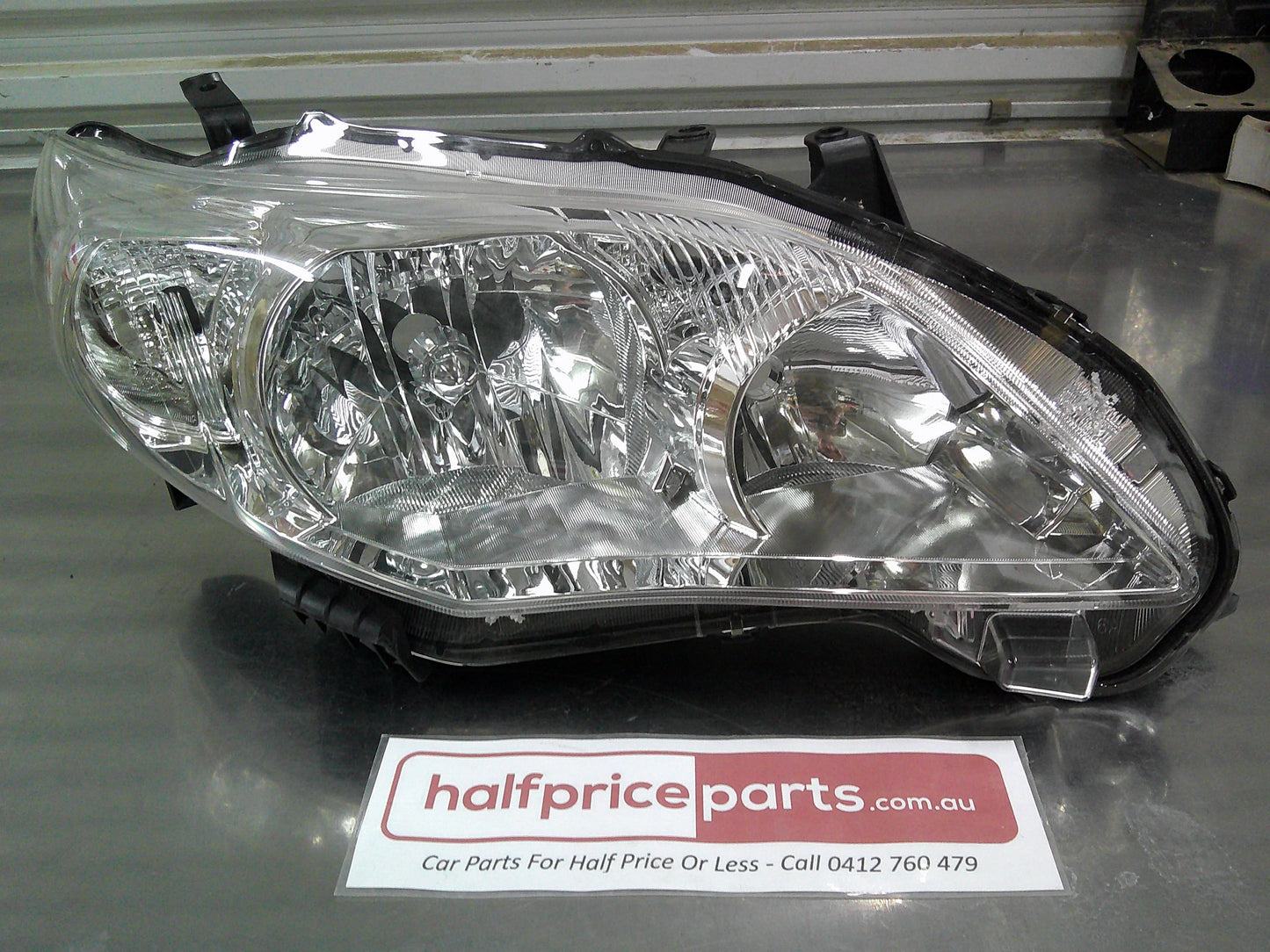 Toyota Corolla ZRE152 Sedan Genuine Right Hand Head Light (Non Xenon) New Part.