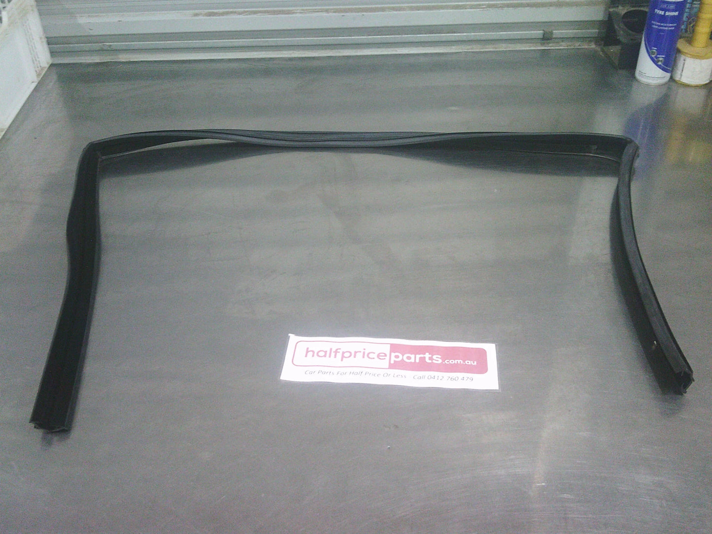 Holden Astra AH Genuine Left Hand Front Window Channel Rubber New Part