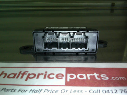 Holden VF SS Commodore Genuine Rear Park Assist Control Module New Part