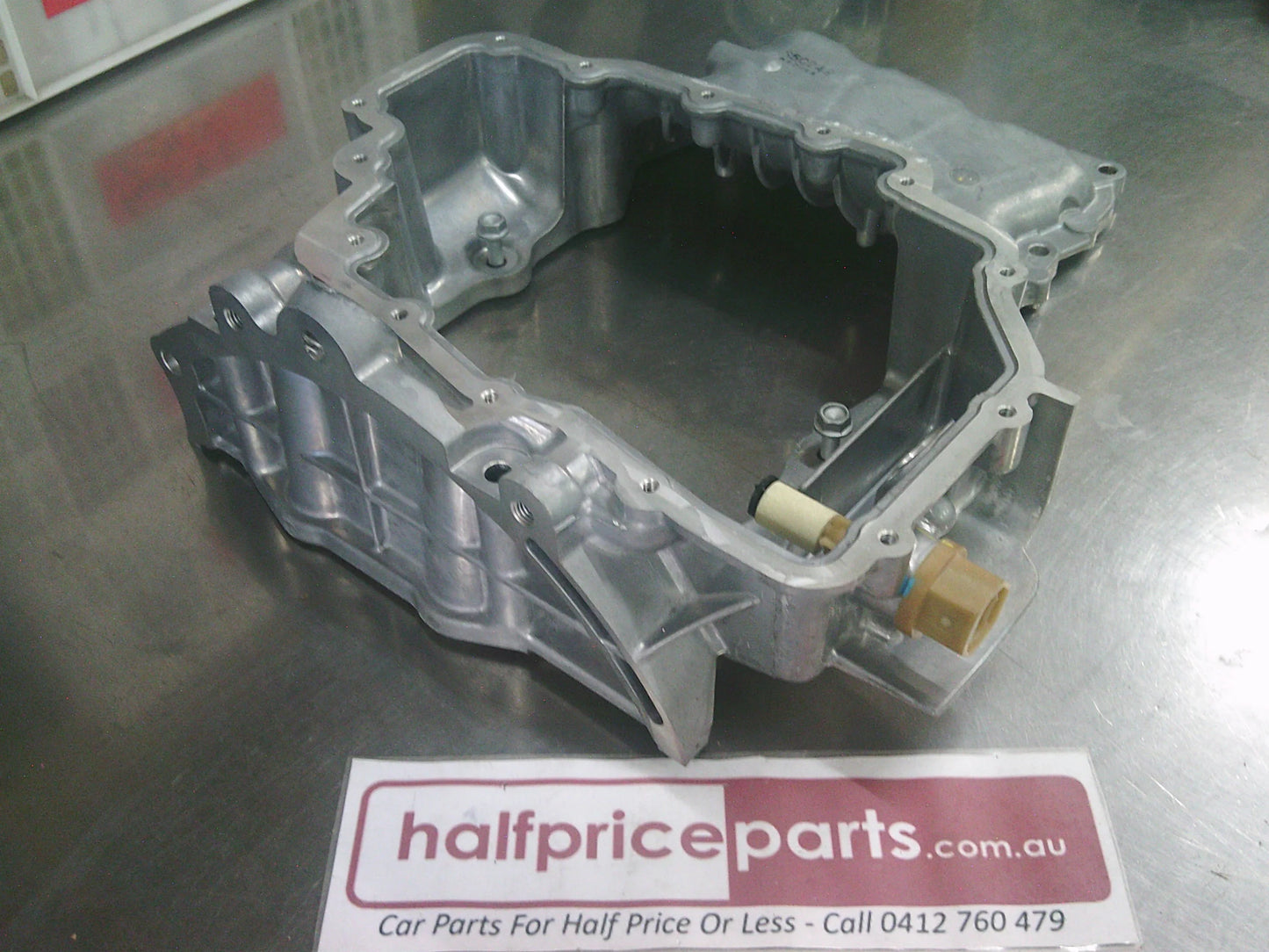 Holden JH Cruze 2.0Ltr Diesel VCDI Wagon Genuine Upper Oil Pan New Part