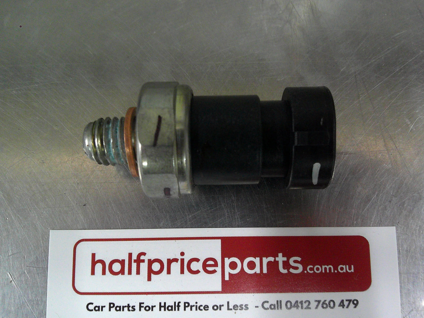 Holden AH Astra/CG5/CG7 Captiva/CD Malibu/ZC Vectra Genuine Engine Oil Pressure Switch New Part