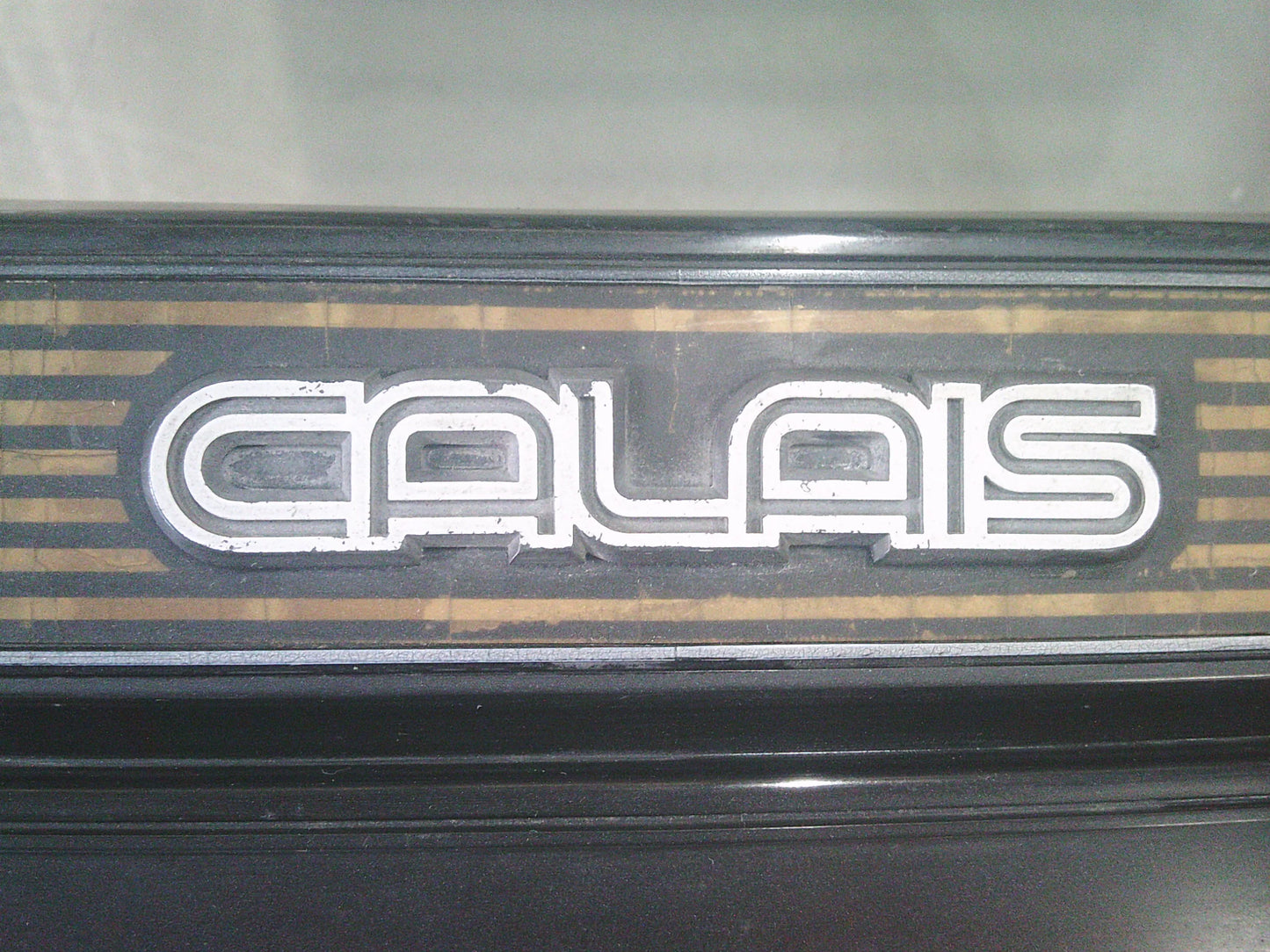 Holden VL Calais Genuine Rear Tail Light Garnish With Brackets Used Part