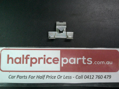 Holden VY/VF Commodore/WN Statesman Genuine Rear Roof Moulding Clip New Part