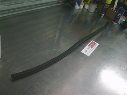 Holden AH/PJ Astra Genuine Rear Bonnet Rubber Weatherstrip New Part