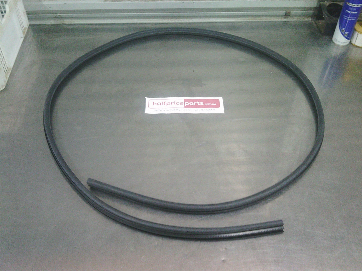 Holden RG Trailblazer Genuine Left Or Right Rear Door Body Weatherstrip Rubber New Part
