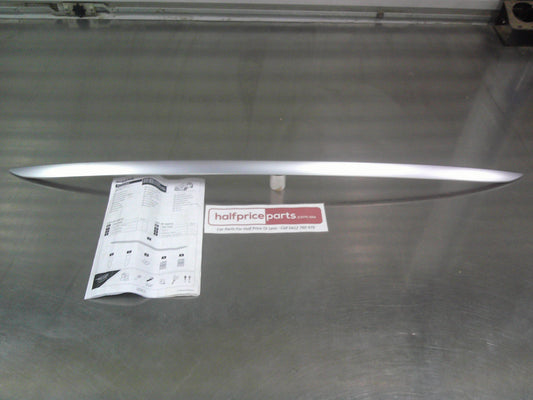 Nissan Qashqai J11E Genuine Tail Gate Finisher Outer Moulding Trim (Ice Chrome) New Part