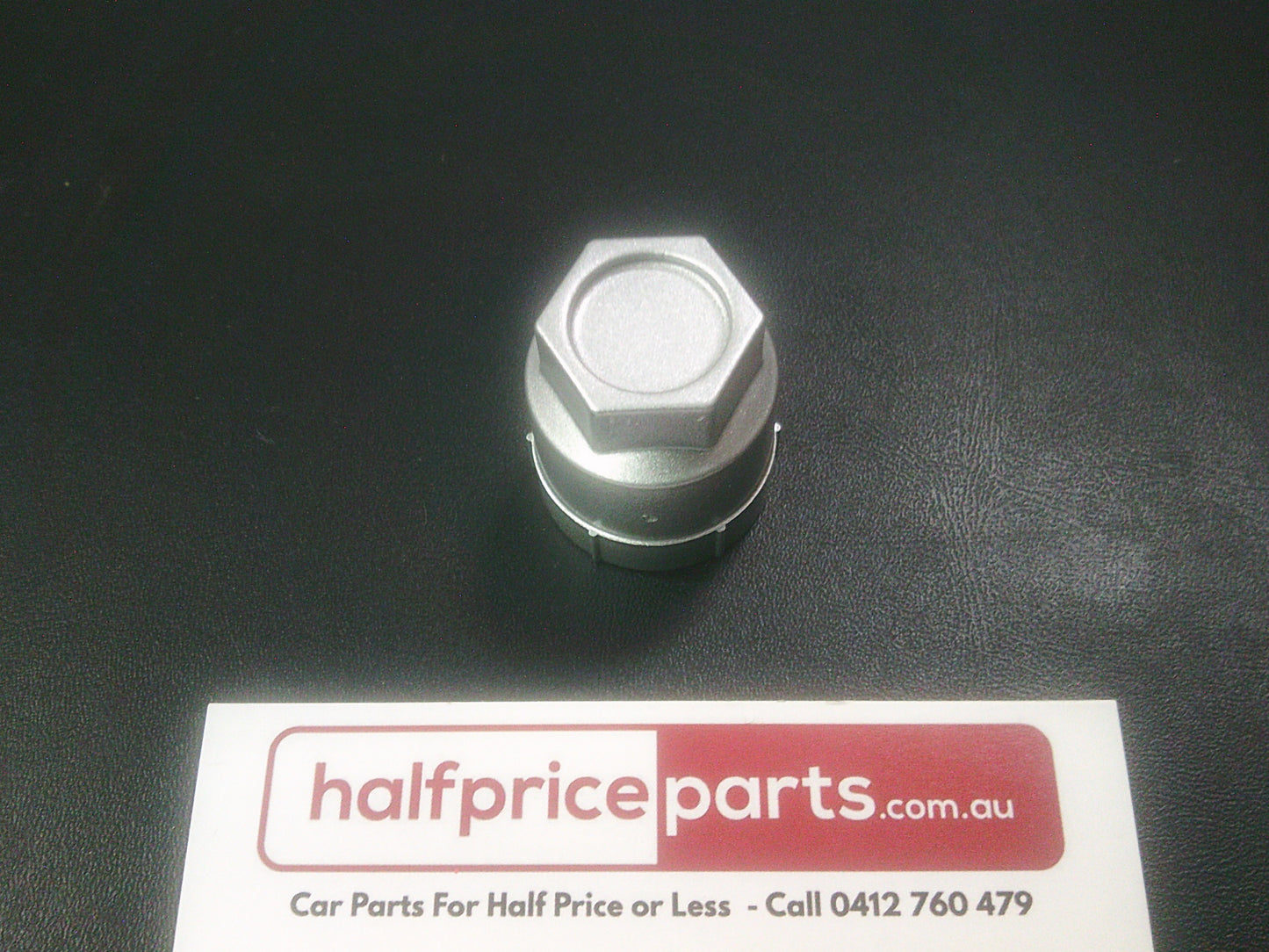 Holden VT/VX/VY/VZ Genuine Silver Lock Nut Cap New Part