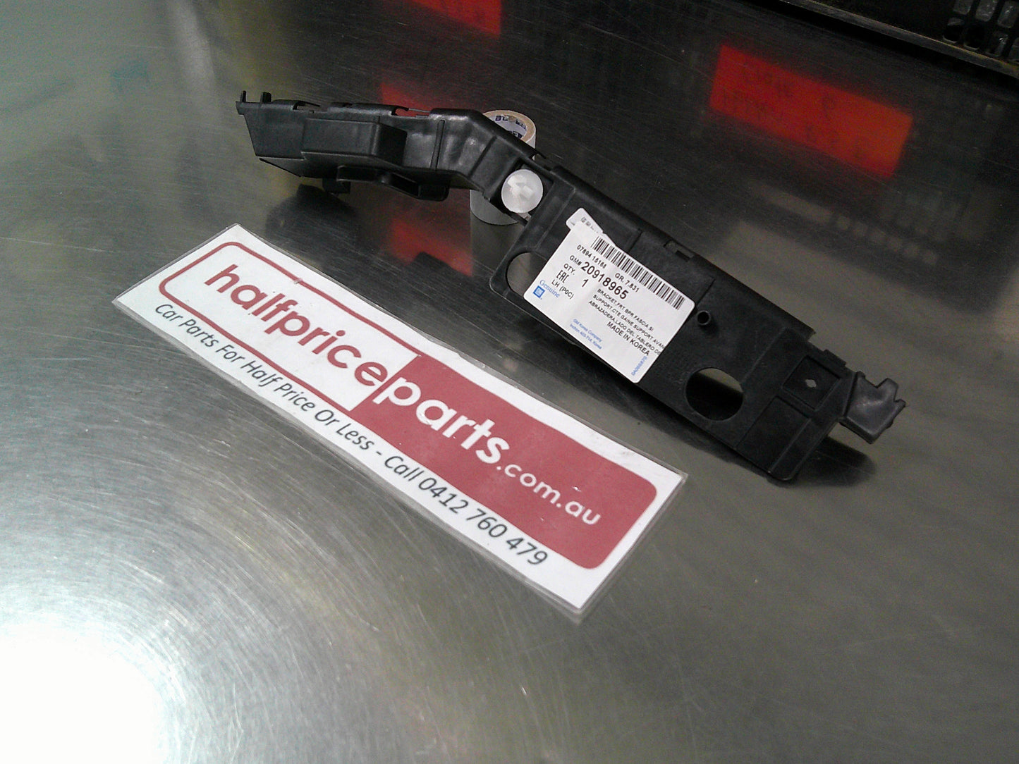 Holden CG Captiva Genuine Left Hand Front Bumper Bracket New Part