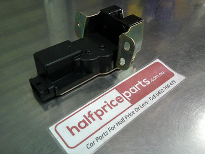 Holden CG Captiva Genuine Rear Tail Gate Latch Actuator Assembly New Part
