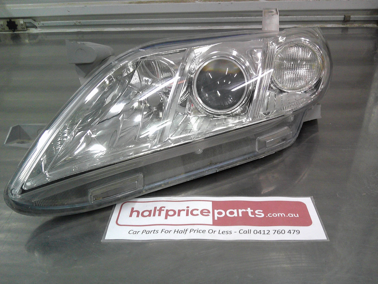 Depo Right Hand Front Head Light Suits Toyota Camry ACV40 Used Part