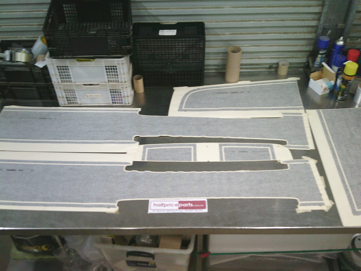 Holden Trax Genuine Black Stripe Roof/Bonnet Decal Kit (Black With Out Sun Roof) New Part