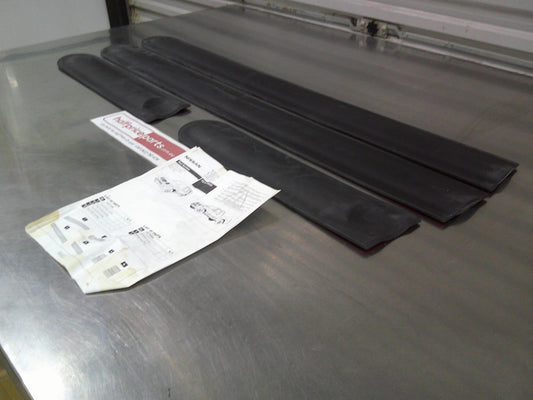 Nissan Navara D40M Genuine Set Of 4 Front And Rear Outer Door Moulding Dual Cab New Part