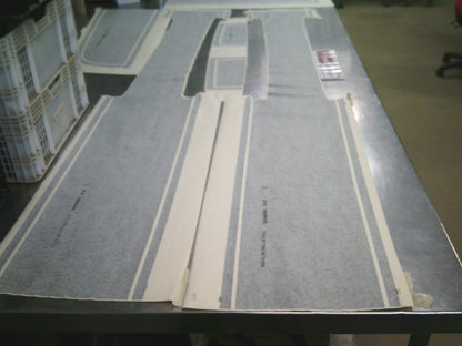 Holden Trax Genuine Black Stripe Roof/Bonnet Decal Kit (Black With Out Sun Roof) New Part