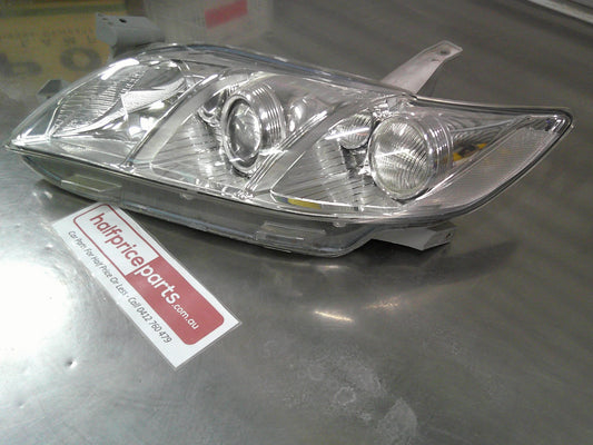 Depo Right Hand Front Head Light Suits Toyota Camry ACV40 Used Part