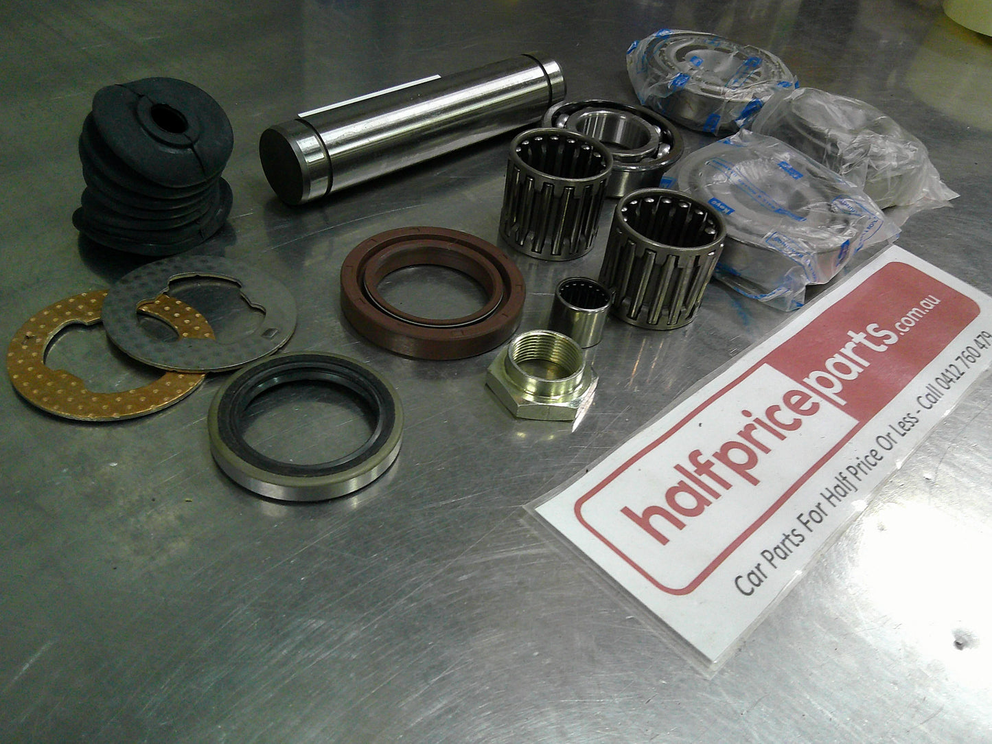 MaxiTrac Transfer Case Repair Kit 4 Speed Suits Toyota Landcruiser40/60 Series (85% Incdolplete Kit ONLY) New Part