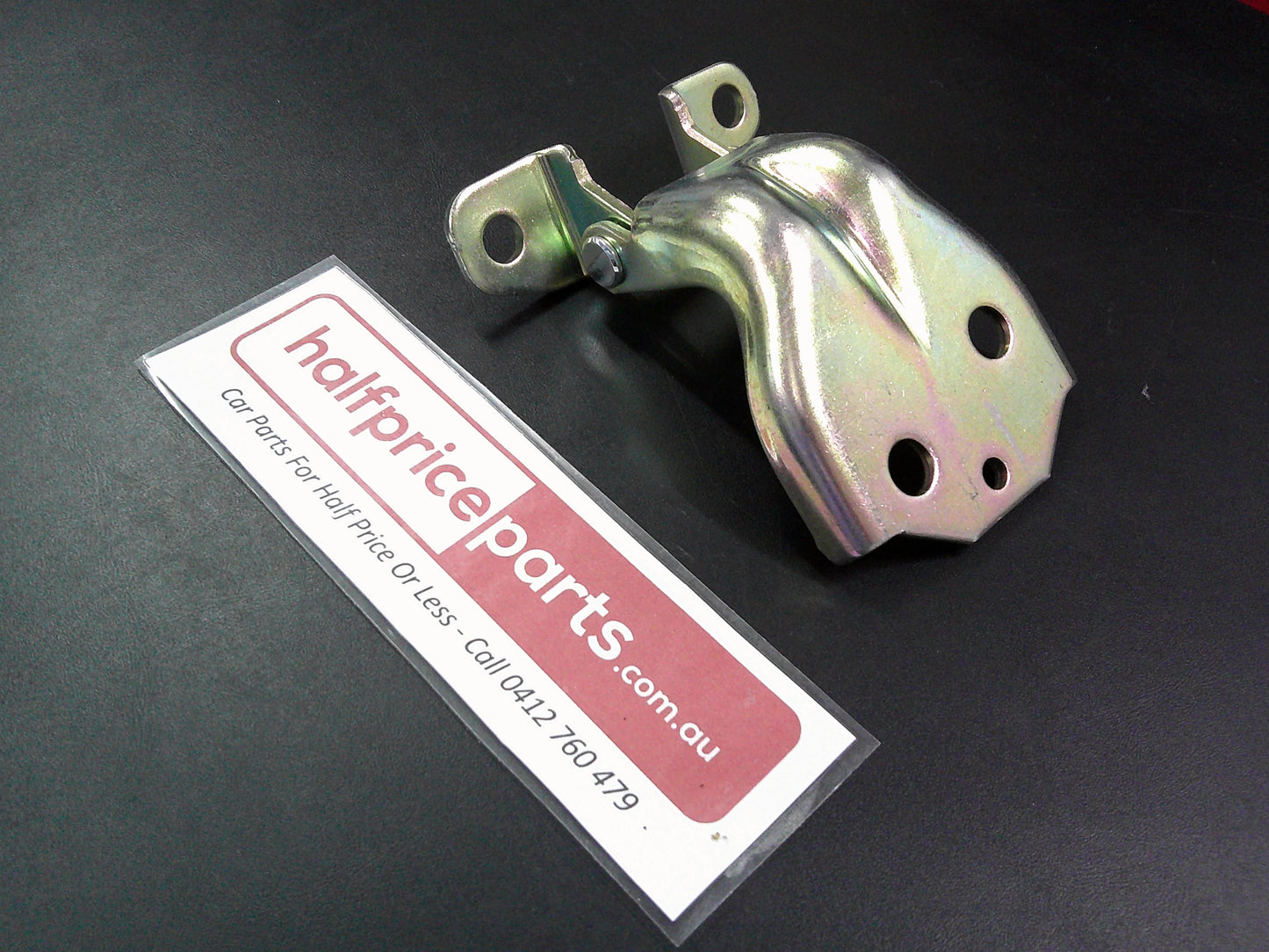 Holden RG Colorado Genuine Right Hand Front Lower Door Hinge New Part