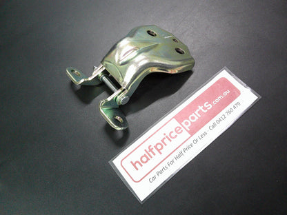 Holden RG Colorado Genuine Right Hand Front Lower Door Hinge New Part