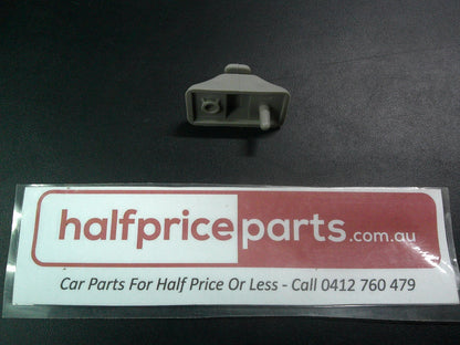 Holden Nubira Genuine Left Hand Front Sunvisor Clip New Part