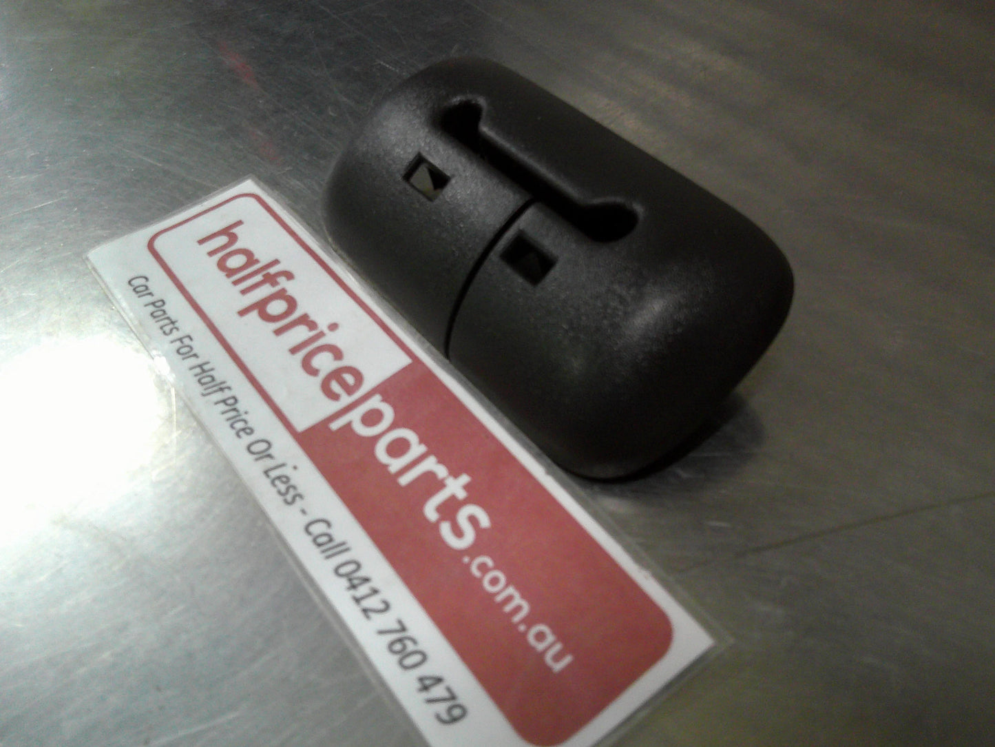Holden RG Colorado/RG Trailblazer Genuine Rear Seat Seat Belt Guide New Part