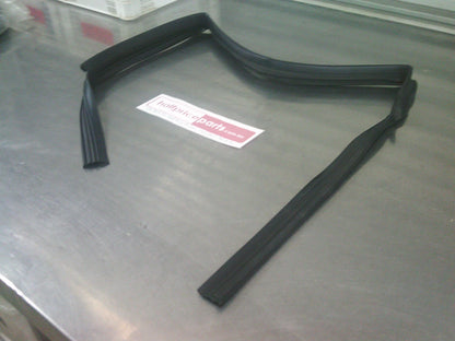 Holden CG Captiva Genuine Right Hand Rear Door Upper Weatherstrip Rubber New Part
