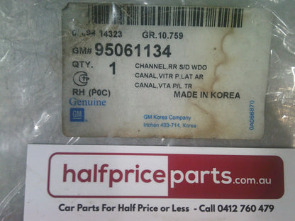 Holden CG Captiva Genuine Right Hand Rear Door Upper Weatherstrip Rubber New Part