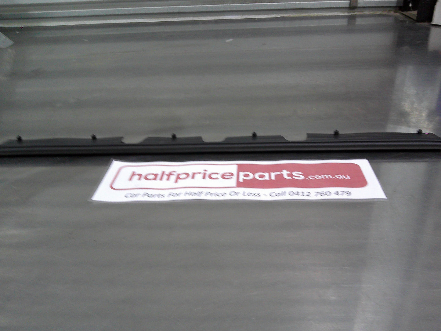 Holden Equinox Genuine Left Or Right Hand Bonnet Side Weatherstrip New Part