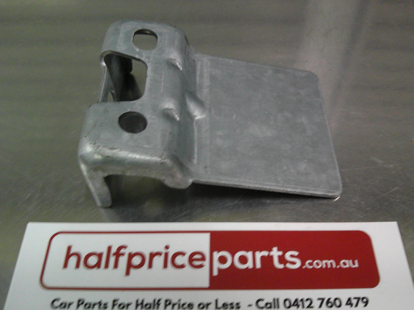 Holden VE Commodore/WM Statesman Genuine Upper Front Fender Bracket New Part.