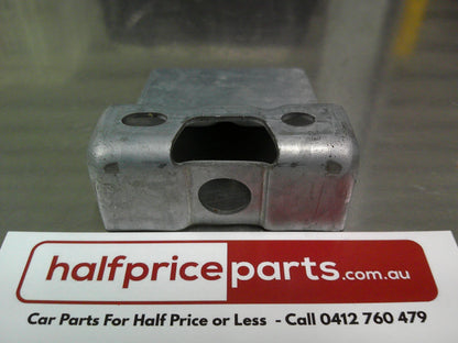 Holden VE Commodore/WM Statesman Genuine Upper Front Fender Bracket New Part.