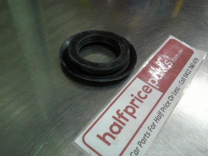 Holden HQ HJ HX HZ WB/Torana LC LJ LH LX UC Genuine Front Wheel Bearing Seal New Part