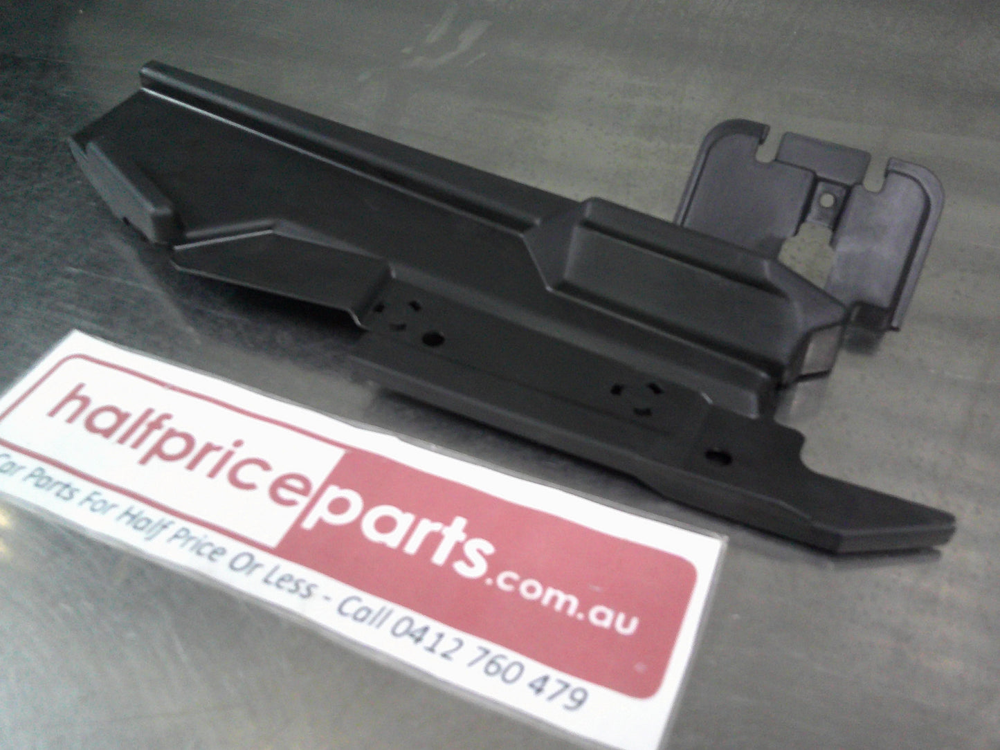 Holden VY Commodore/WH/WK/WL Staesman Genuine Right Hand Front Radiator Baffel New Part