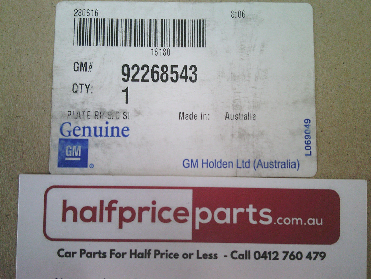 Holden VE Commodore Genuine Left Hand Rear Door Scuff Trim (onyx Black) New Part