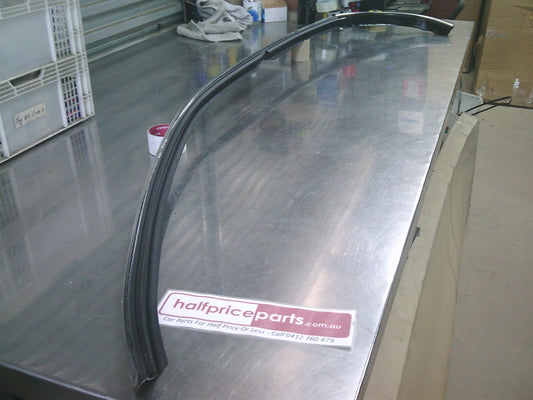 Holden VT/VX/VY Calais/Berlina Commodore Genuine Left Hand Chrome Gutter Drip Rail Moulding New Part