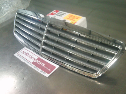 Mercedes Benz C240 W203 Class Genuine Front Chrome Grille Assembly New Part